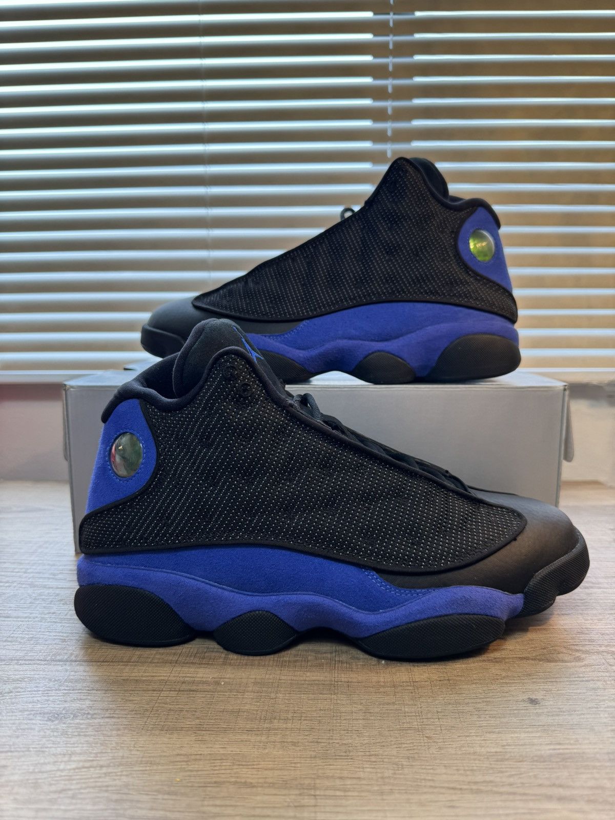Jordan Brand Size: 9 Retro 13 Hyper Royal Size US 9 / EU 42 - 3 Thumbnail