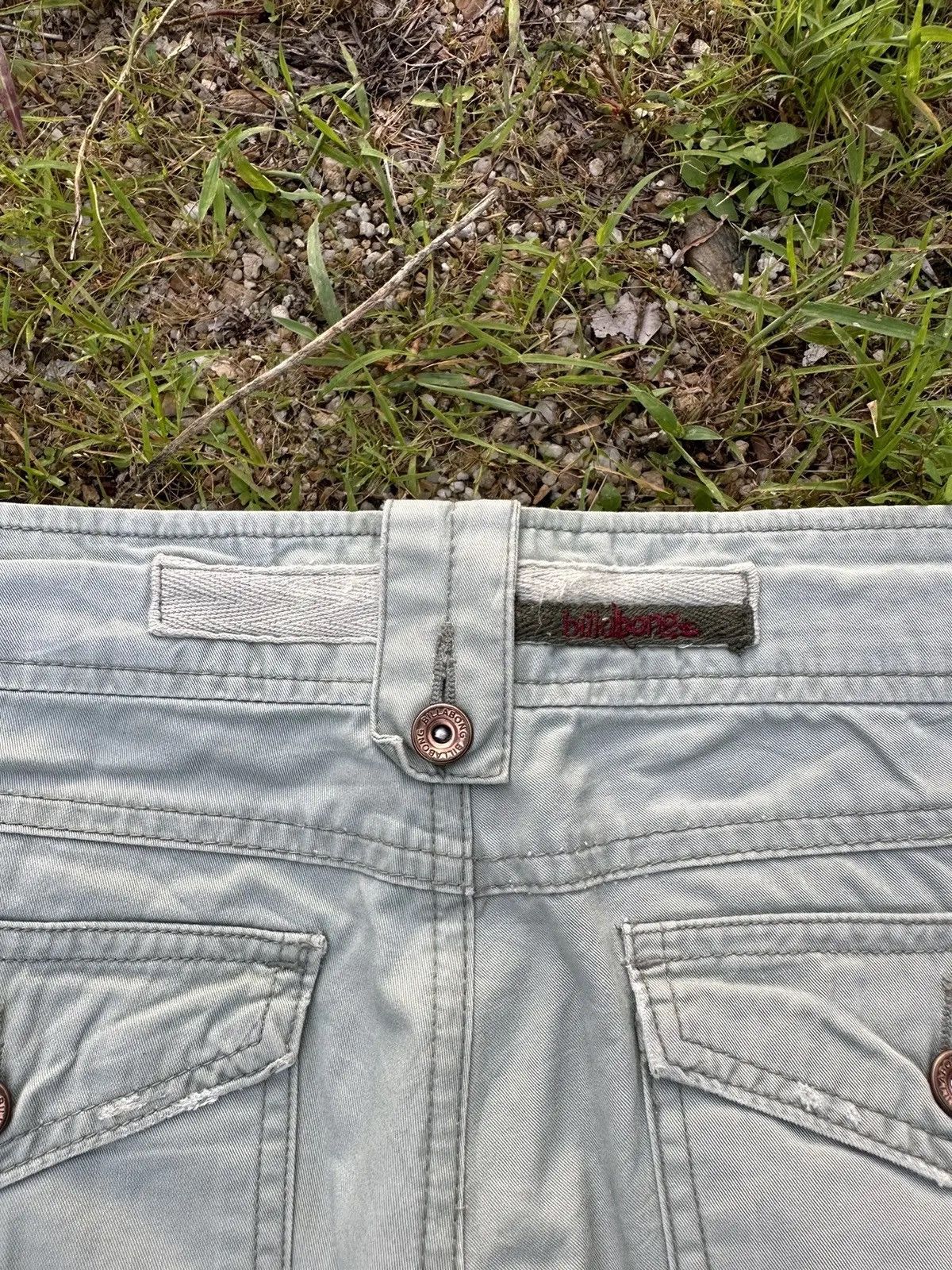 Billabong W31 L32🔥FLARES/BOOTCUT Y2K VINTAGE BILLABONG LOW RISE CARGO Size US 31 - 14 Thumbnail