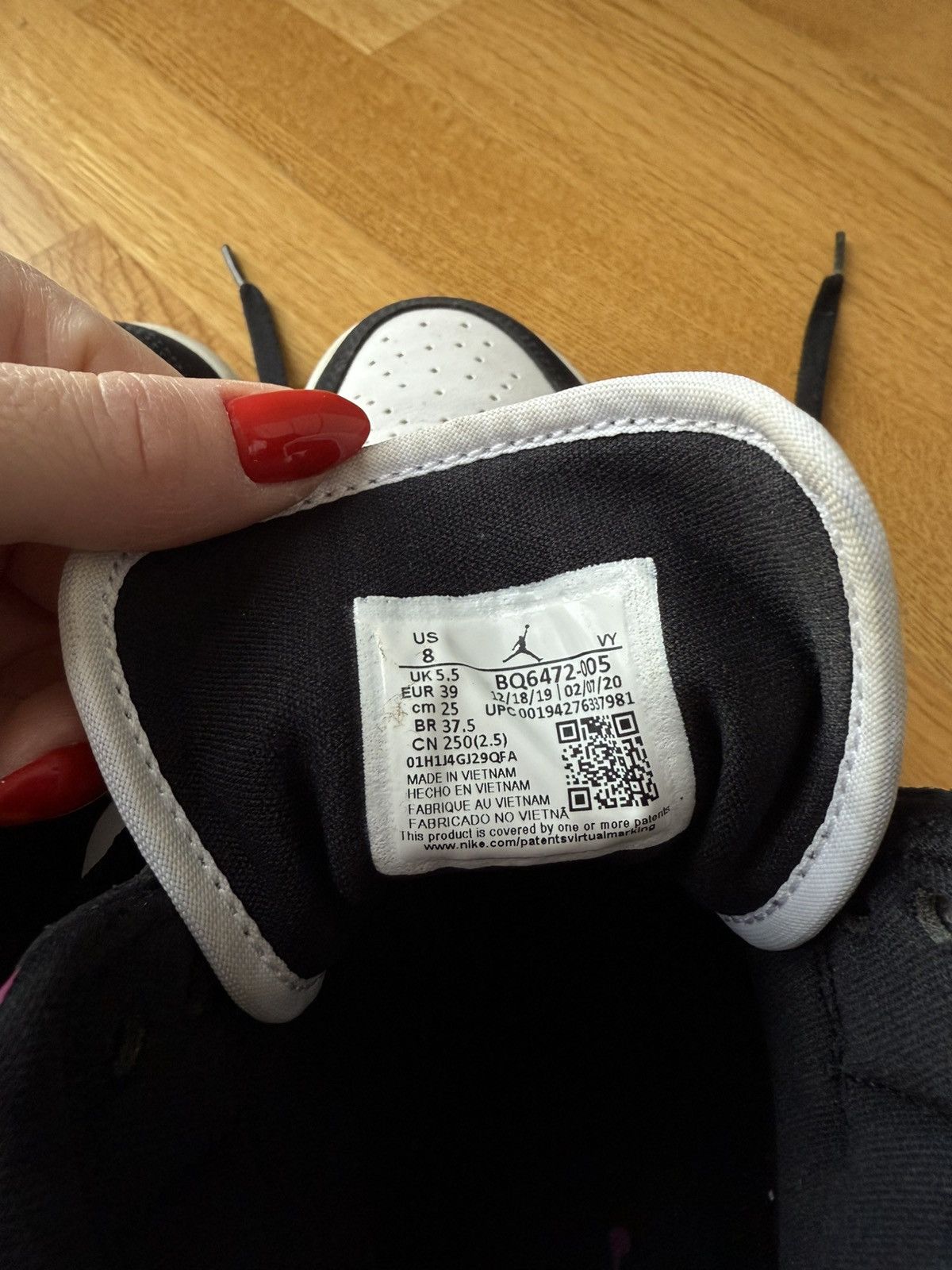Nike Air Jordan 1 Mid Magenta Size US 8 / IT 38 - 6 Thumbnail