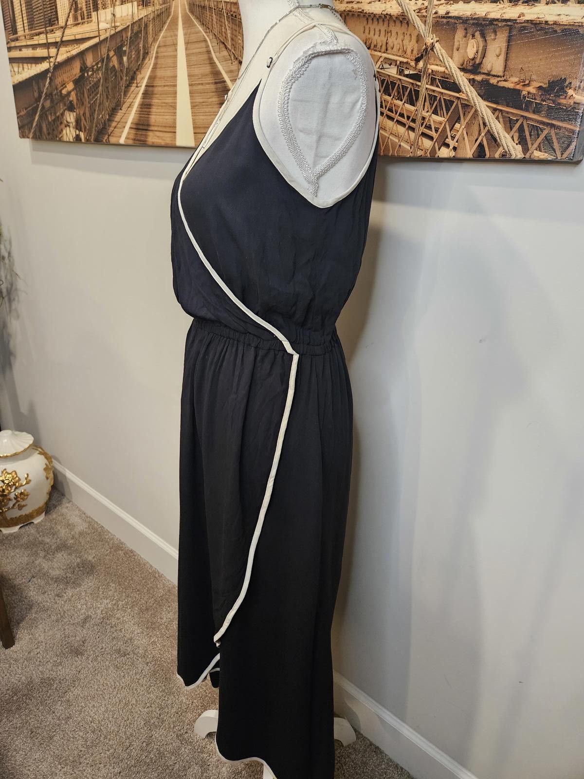Designer Who What Wear Black Maxi Dress with White Trim Size XS / US 0-2 / IT 36-38 - 2 Thumbnail