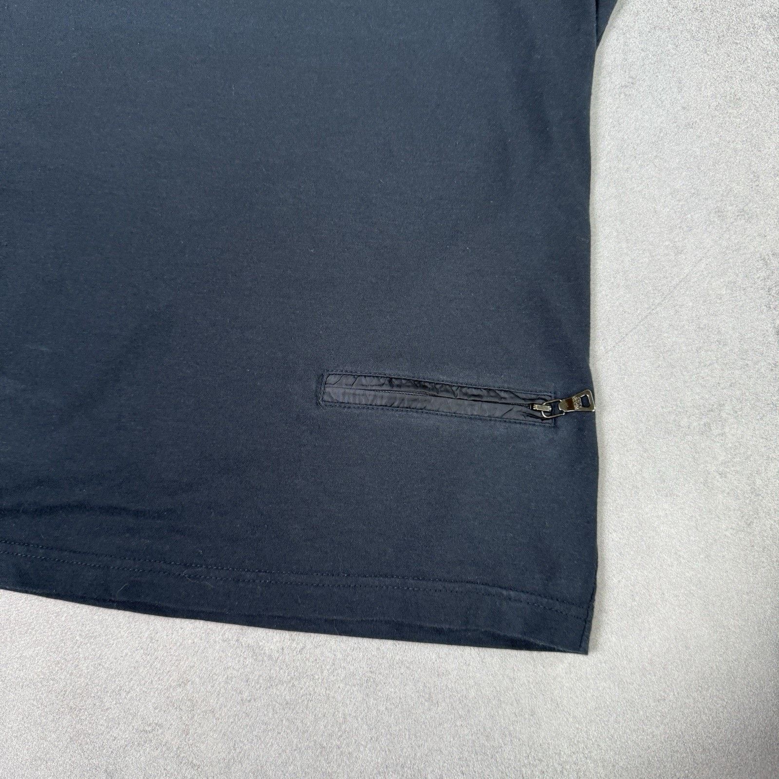 Prada Prada Red Tab Pocket Blue Women T Shirt Size S Size S / US 4 / IT 40 - 7 Thumbnail
