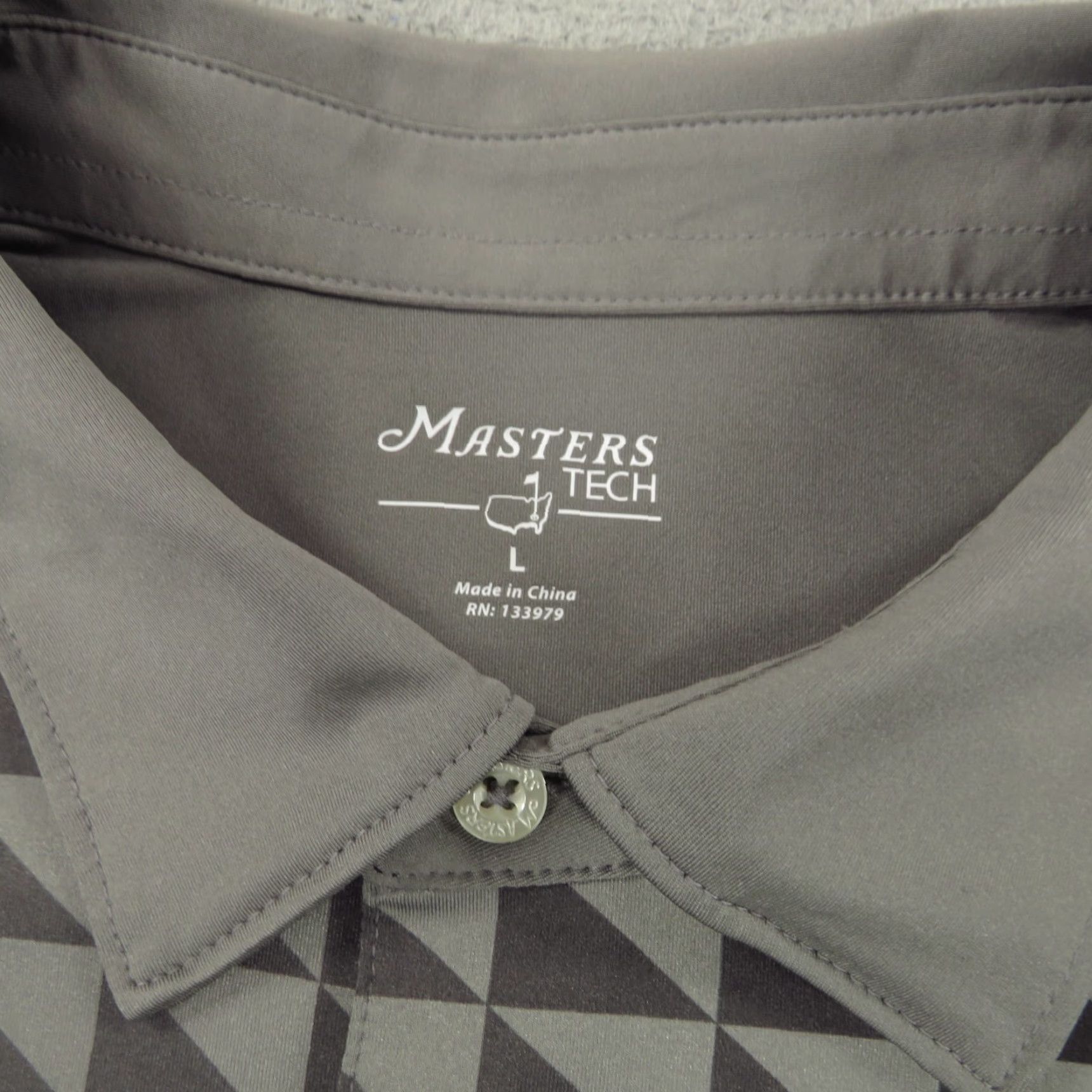 Vintage Masters Tech Polo Mens Large Grey Geometric Performance Golf Shirt Augusta Logo Size US L / EU 52-54 / 3 - 5 Thumbnail
