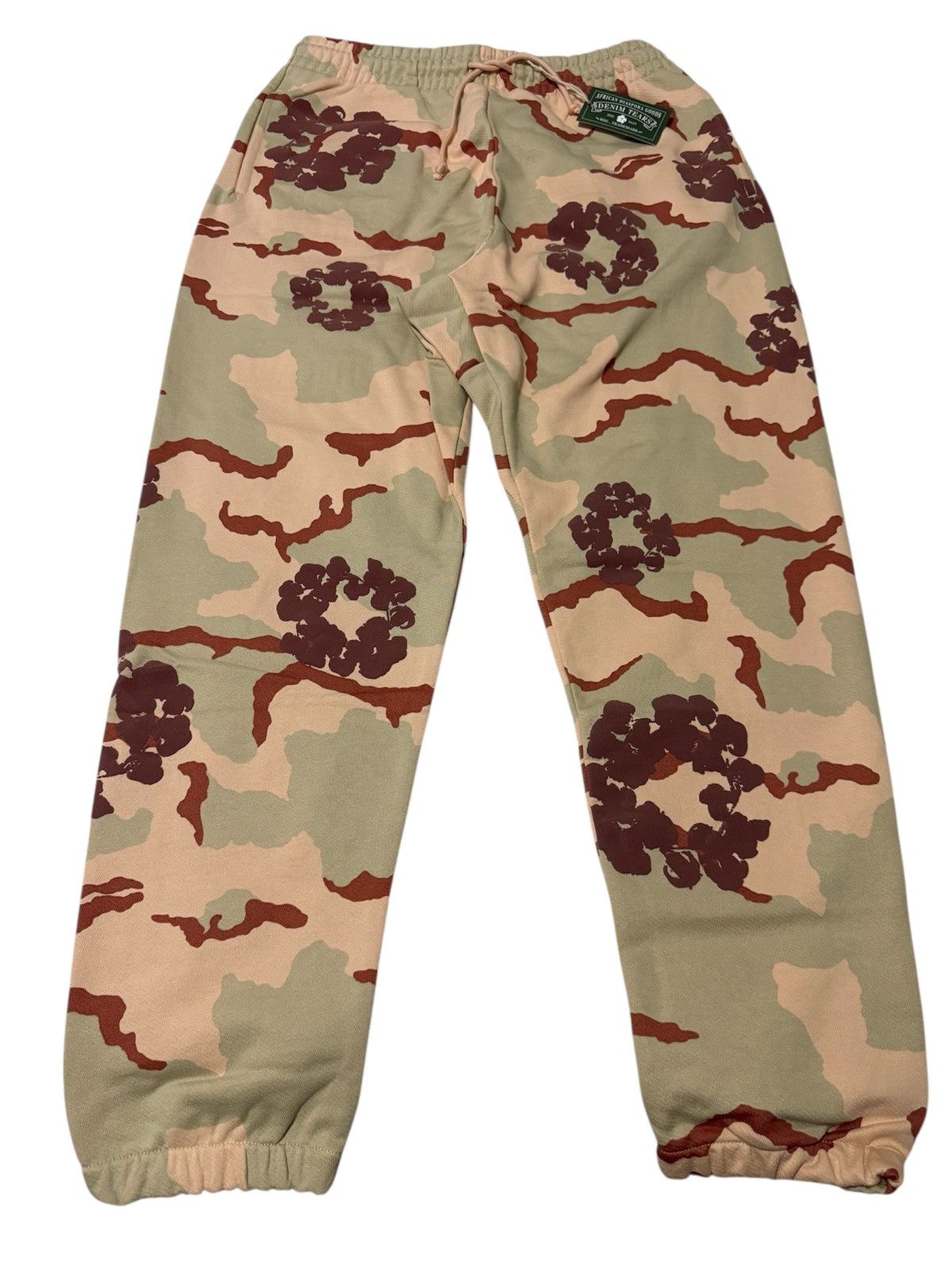 DENIM TEARS Denim Tears Camo Wreath Sweatpants Desert Storm Tan sz L Size US 34 / EU 50 - 1 Thumbnail