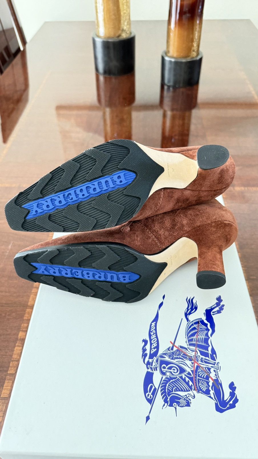 Burberry Burberry Heel Size US 7 / IT 37 - 2 Thumbnail