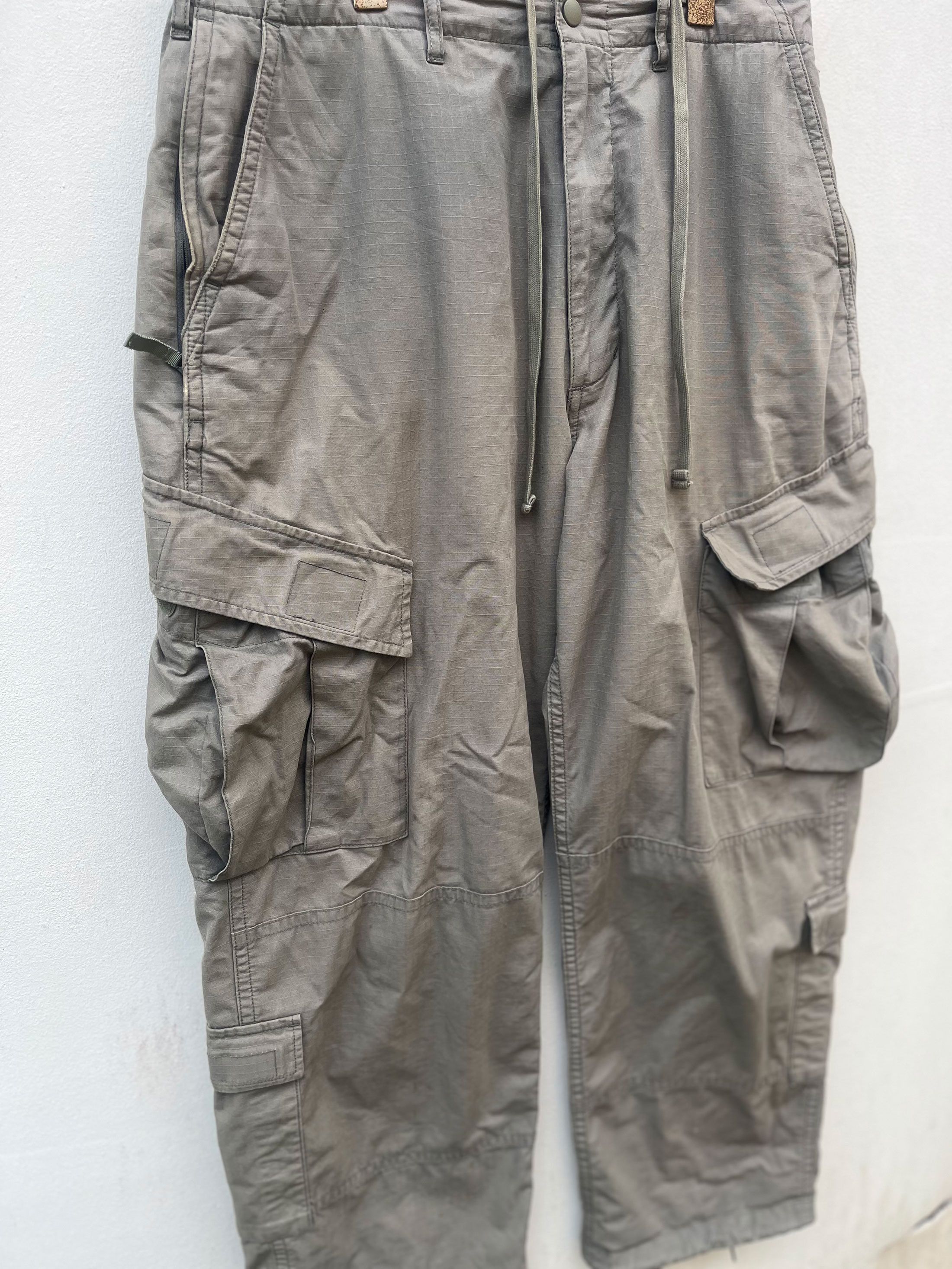 Beams Japan Beams Surf Skate Grid Camouflage Pocket Parachute Military Size US 32 / EU 48 - 2 Thumbnail