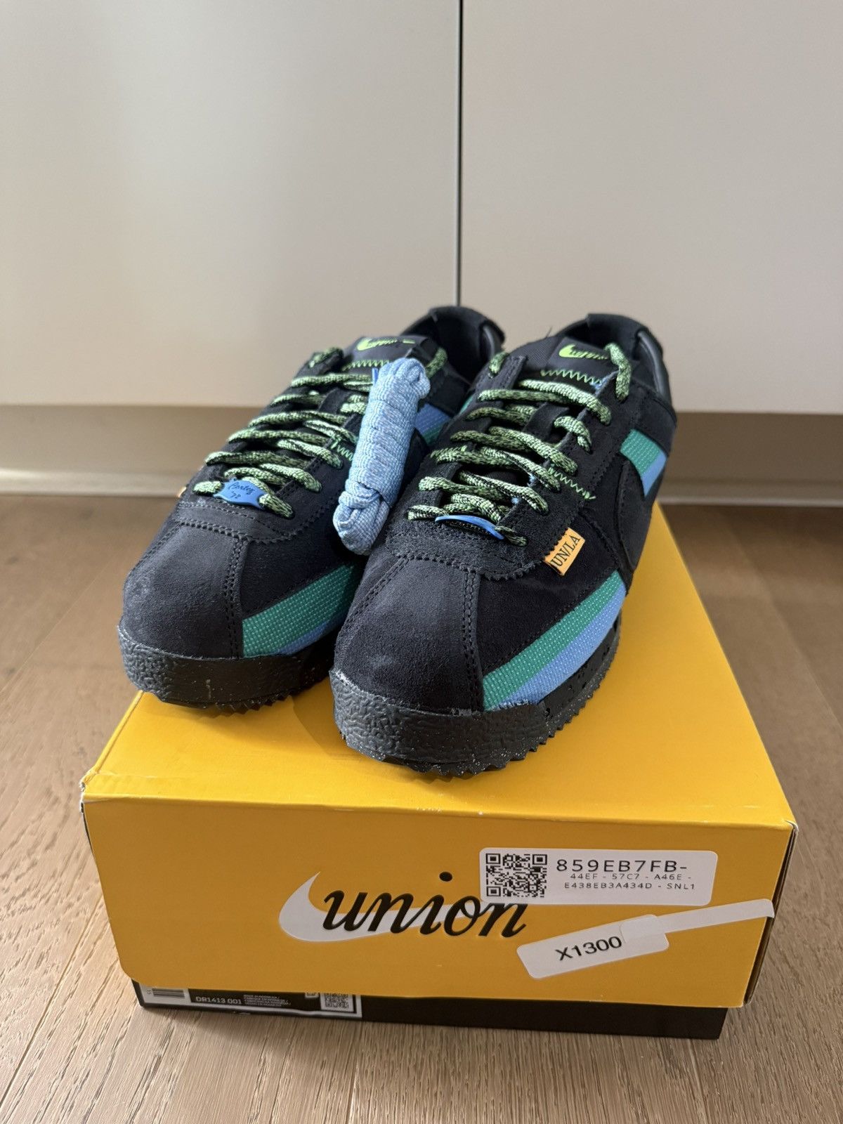 Nike Nike Cortez Classic x Union LA Off Noir Size 8.5 In Hand Size US 8.5 / EU 41-42 - 3 Thumbnail