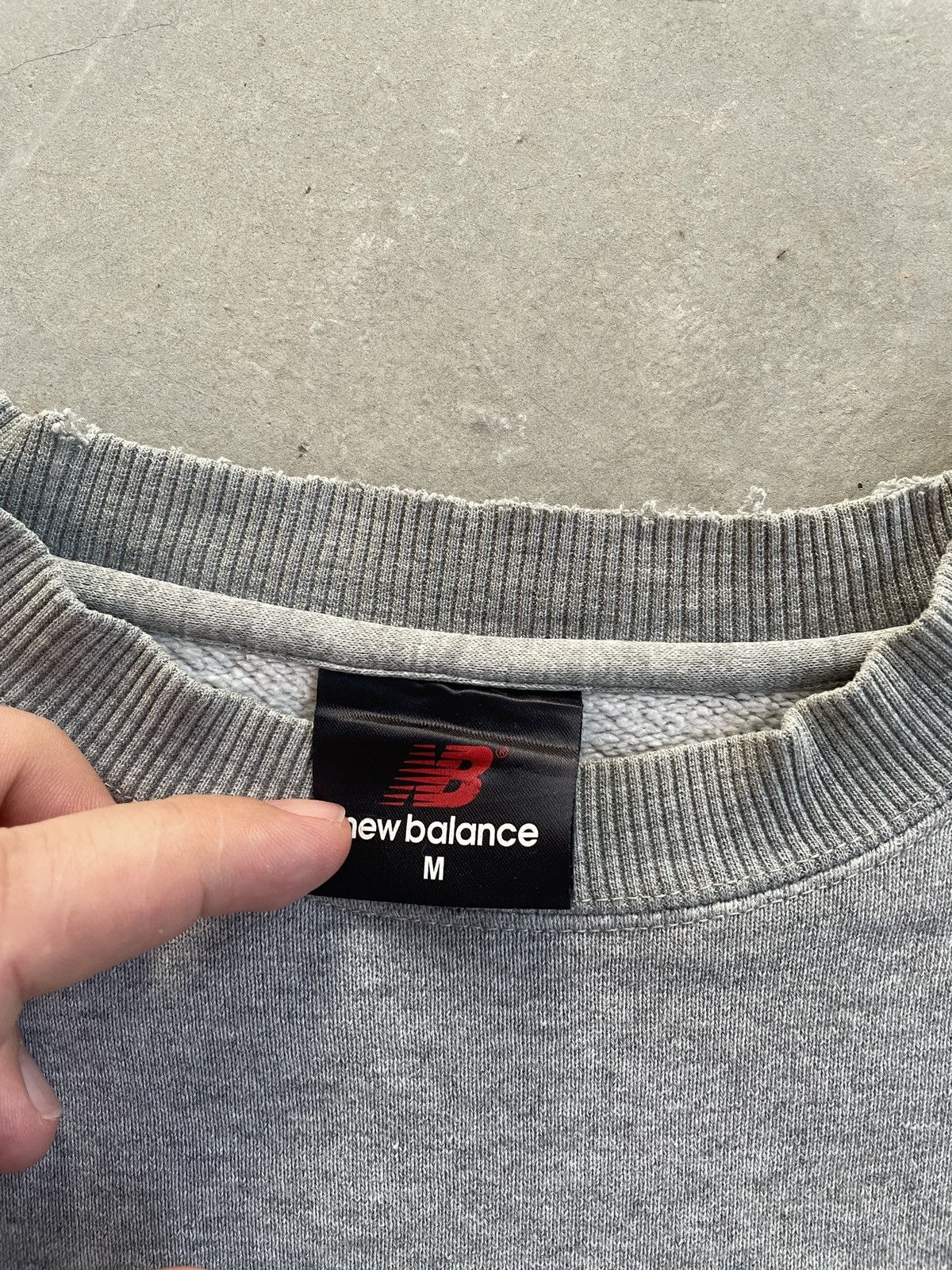 New Balance × Vintage VINTAGE NEW BALANCE ARCHIEVE DISTRESSED SWEATSHIRT Size US M / EU 48-50 / 2 - 3 Thumbnail