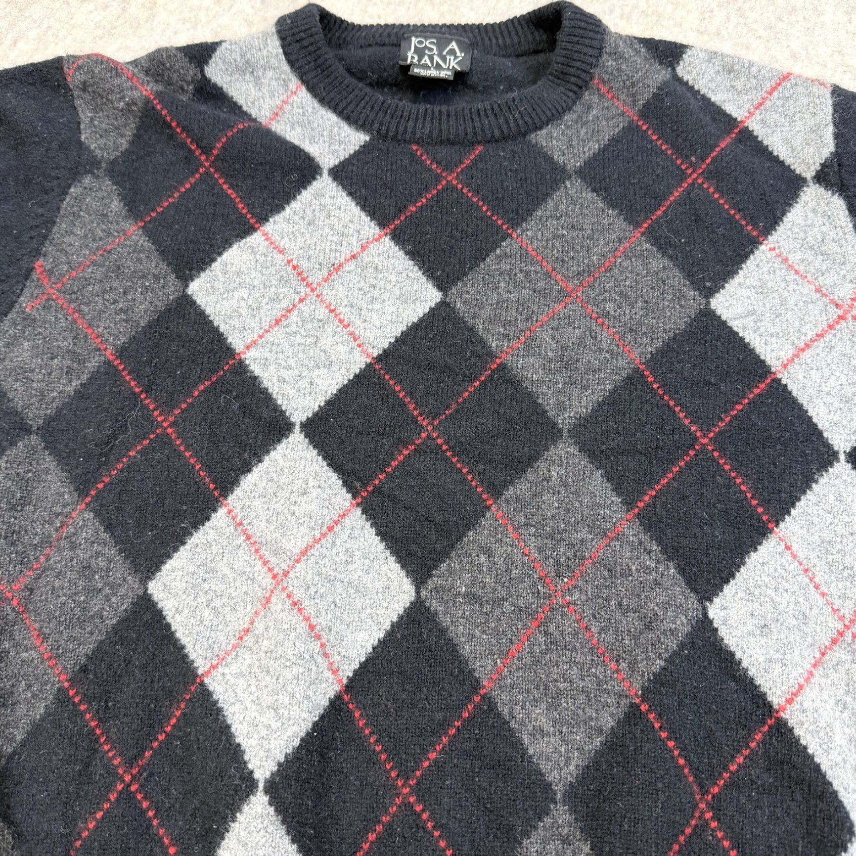 Jos. A. Bank Jos A Bank Sweater Mens Large Black Gray Argyle Lambswool Crewneck Pullover Size US L / EU 52-54 / 3 - 3 Thumbnail
