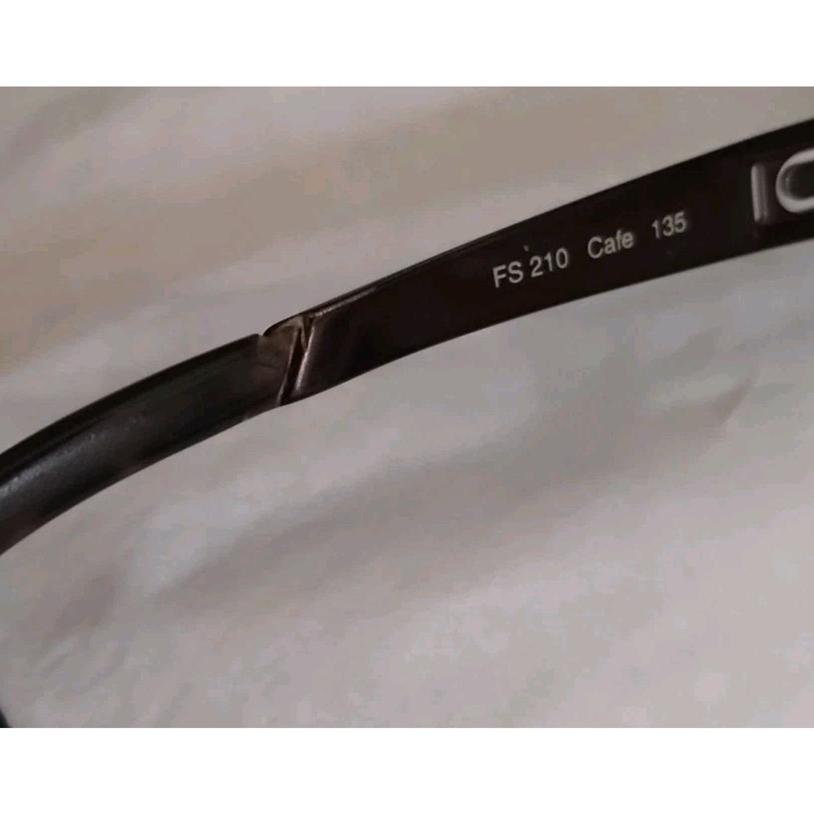 Fendi Fendi Women Blk Eyeglass Frames FS 210 Metal Interior Damage Size ONE SIZE - 11 Thumbnail