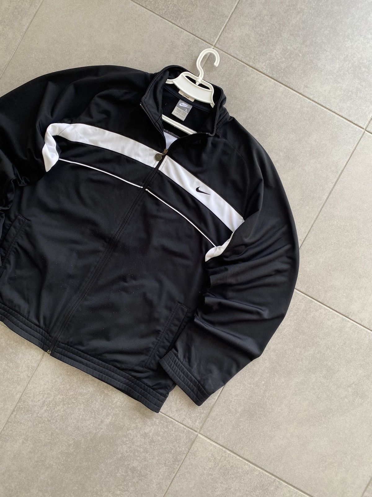 Nike Vintage Nike Track Top Size US L / EU 52-54 / 3 - 1 Thumbnail