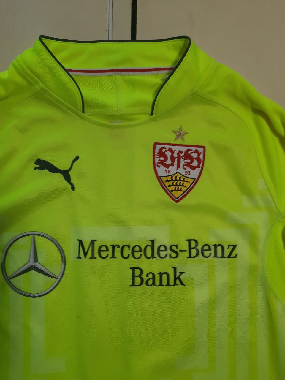 Puma Puma VfB Stuttgart Goalkeeper Jersey.2014-2015 Size US S / EU 44-46 / 1 - 3 Thumbnail