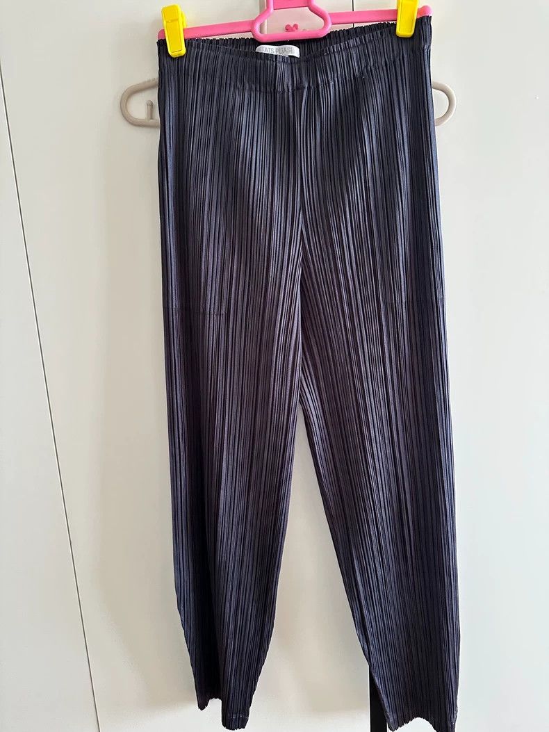 Issey Miyake Issey Miyake size:3 Grey-black pleated pants Size 42" / US 20 - 1 Thumbnail