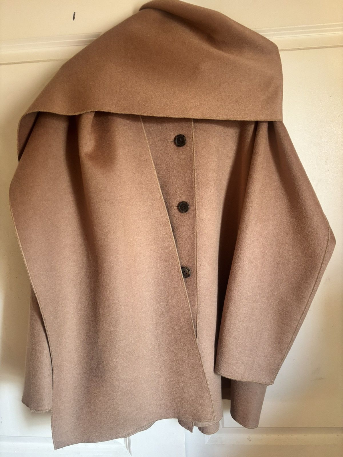 J.Crew JCrew Cape/ Scarf suede jacket Size S / US 4 / IT 40 - 2 Thumbnail