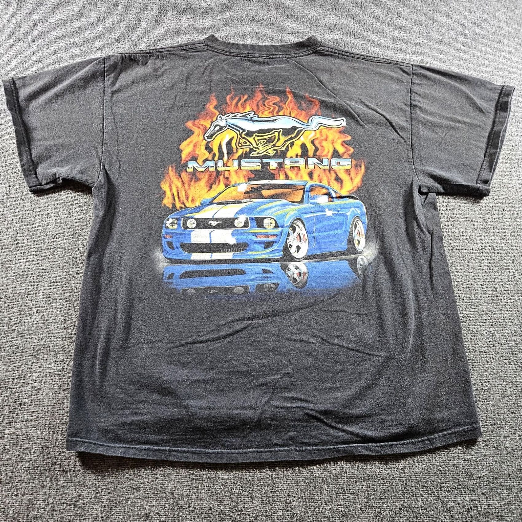 Ford Ford Mustang Shirt Mens Large Black Flames Blue Car Graphic Tee Short Sleeve Size US L / EU 52-54 / 3 - 7 Thumbnail