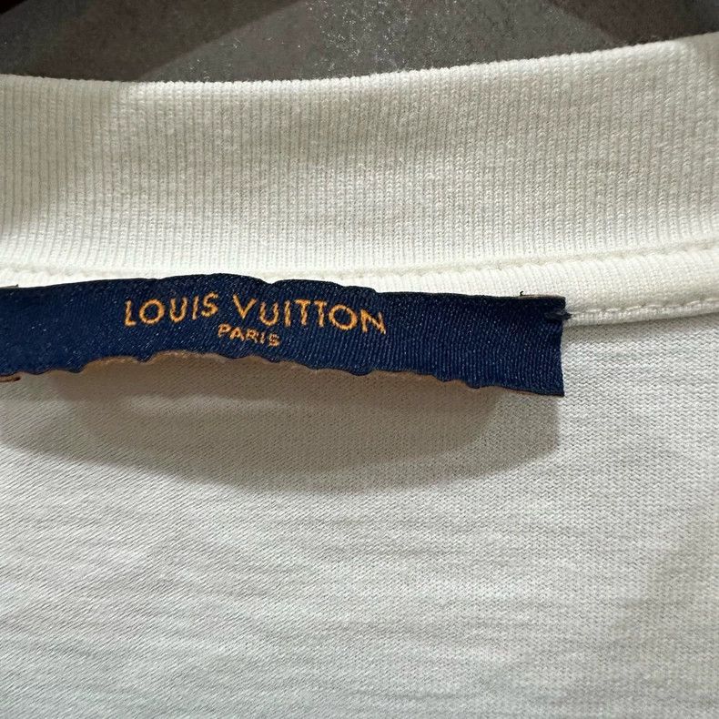 Louis Vuitton Louis Vuitton short sleeves Nextarrow-2505 Size US M / EU 48-50 / 2 - 4 Thumbnail