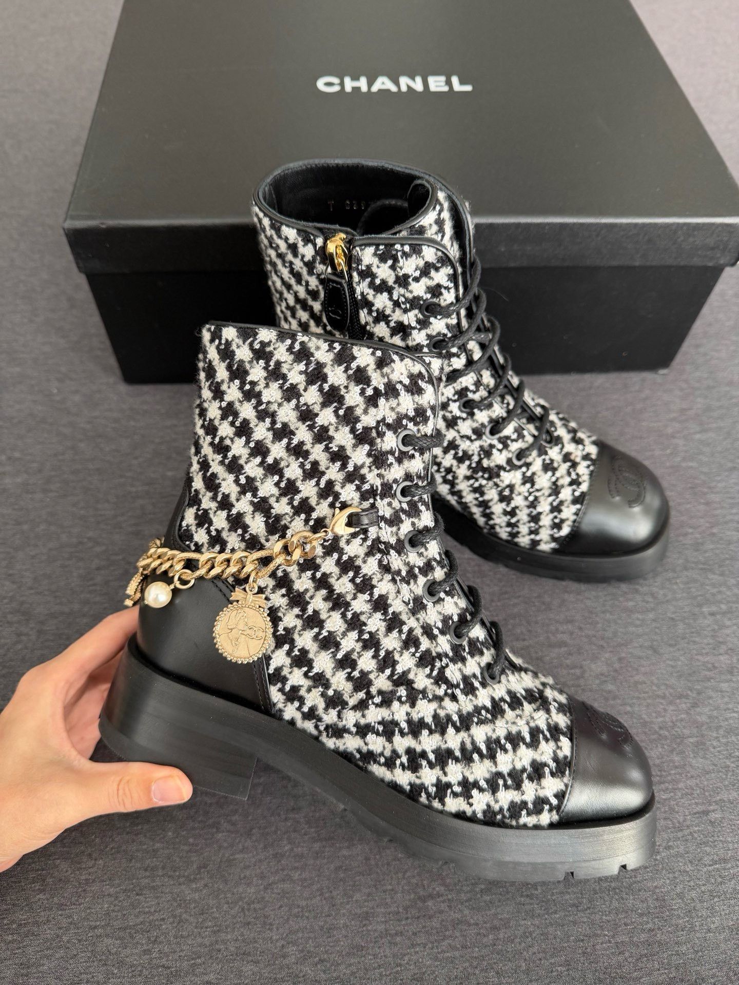 Chanel Chanel Black Houndstooth Tweed Short Boots Size US 4.5 / IT 34.5 - 1 Thumbnail