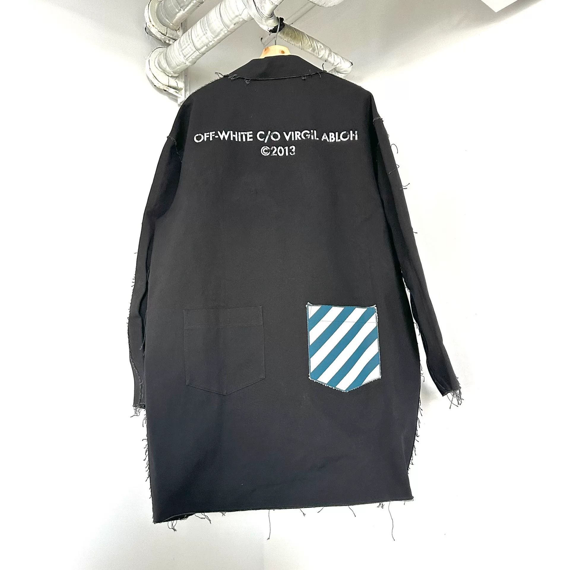 Off-White OFF White Black Distressed Fringe Back Stripe Pocket Coat Size US M / EU 48-50 / 2 - 1 Thumbnail