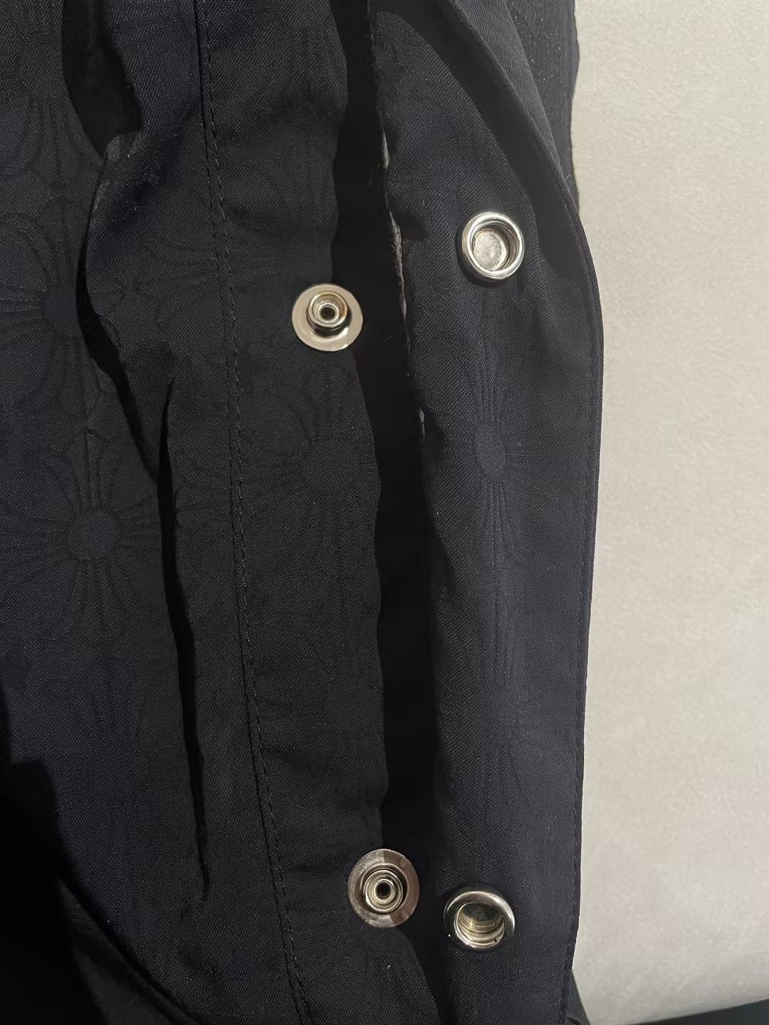 Chrome Hearts Chrome Hearts Cross Silver Buttons Horseshoe Track Pants Size US 39 - 7 Thumbnail