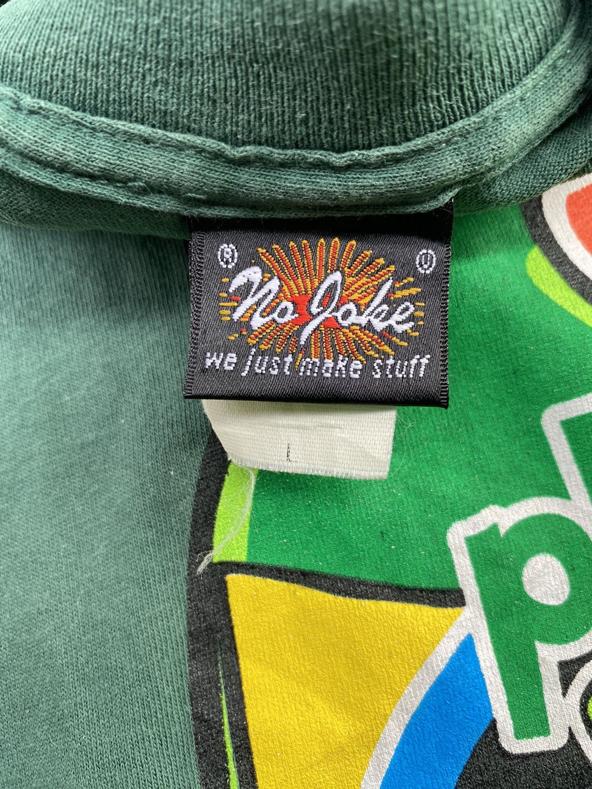 Vintage Vintage 90s No Joke Skateboard Rare Tees Size US L / EU 52-54 / 3 - 3 Thumbnail