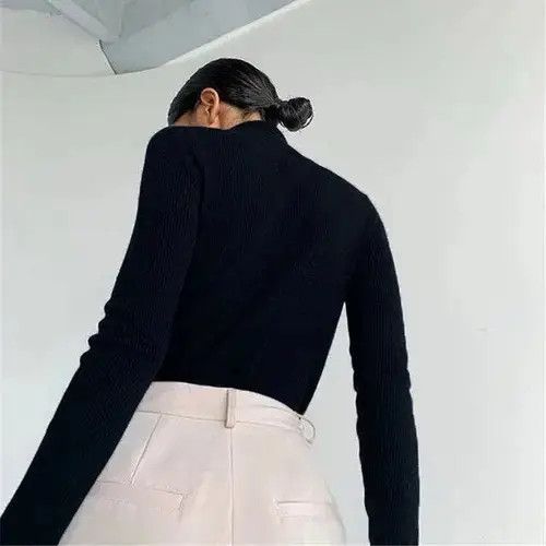 Japanese Brand Women's sweater with a neck and a slit Size M / US 6-8 / IT 42-44 - 2 Thumbnail