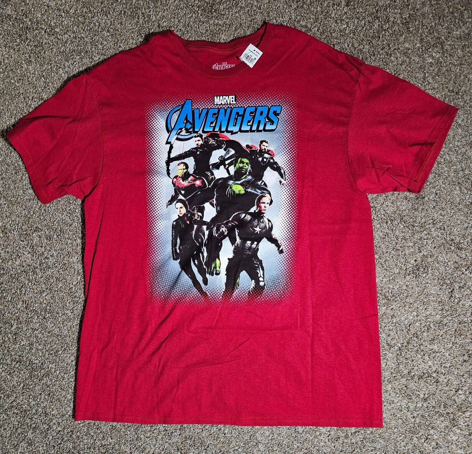 Marvel Comics The Avengers Mega Issue Red XL T-shirt NWT Marvel Disney Size US XL / EU 56 / 4 - 1 Thumbnail