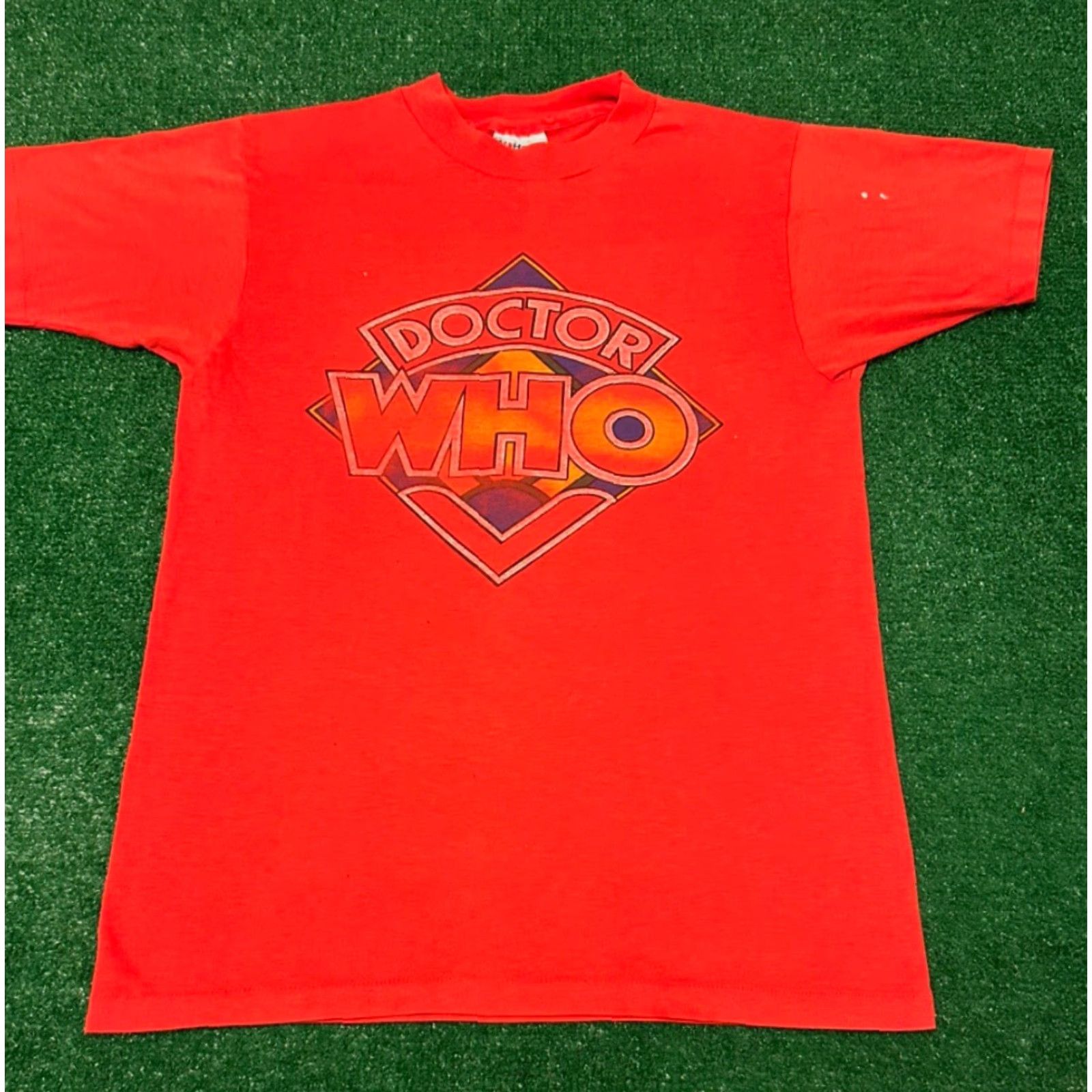 Vintage VINTAGE Doctor Who VTG Shirt Mens M USA Red 80s Sci-Fi Promo T-Shirt 1980s 90s Width 17in Pit to Pit 25in Size US M / EU 48-50 / 2 - 4 Thumbnail