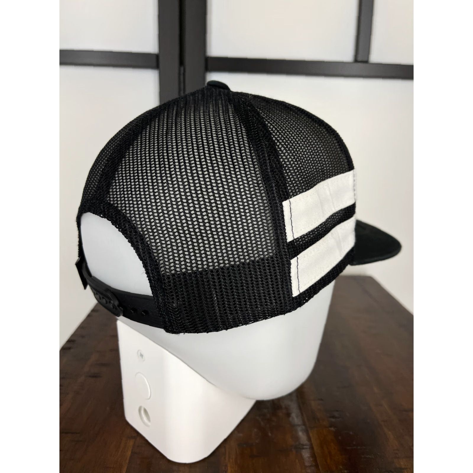 Hurley Hurley Hat Cap Snap Back Adult One Size Black Trucker Cotton Blend Adjustable Men Baseball Cap 90s Beach Brand: Hurley Mens Hats Size ONE SIZE - 7 Thumbnail