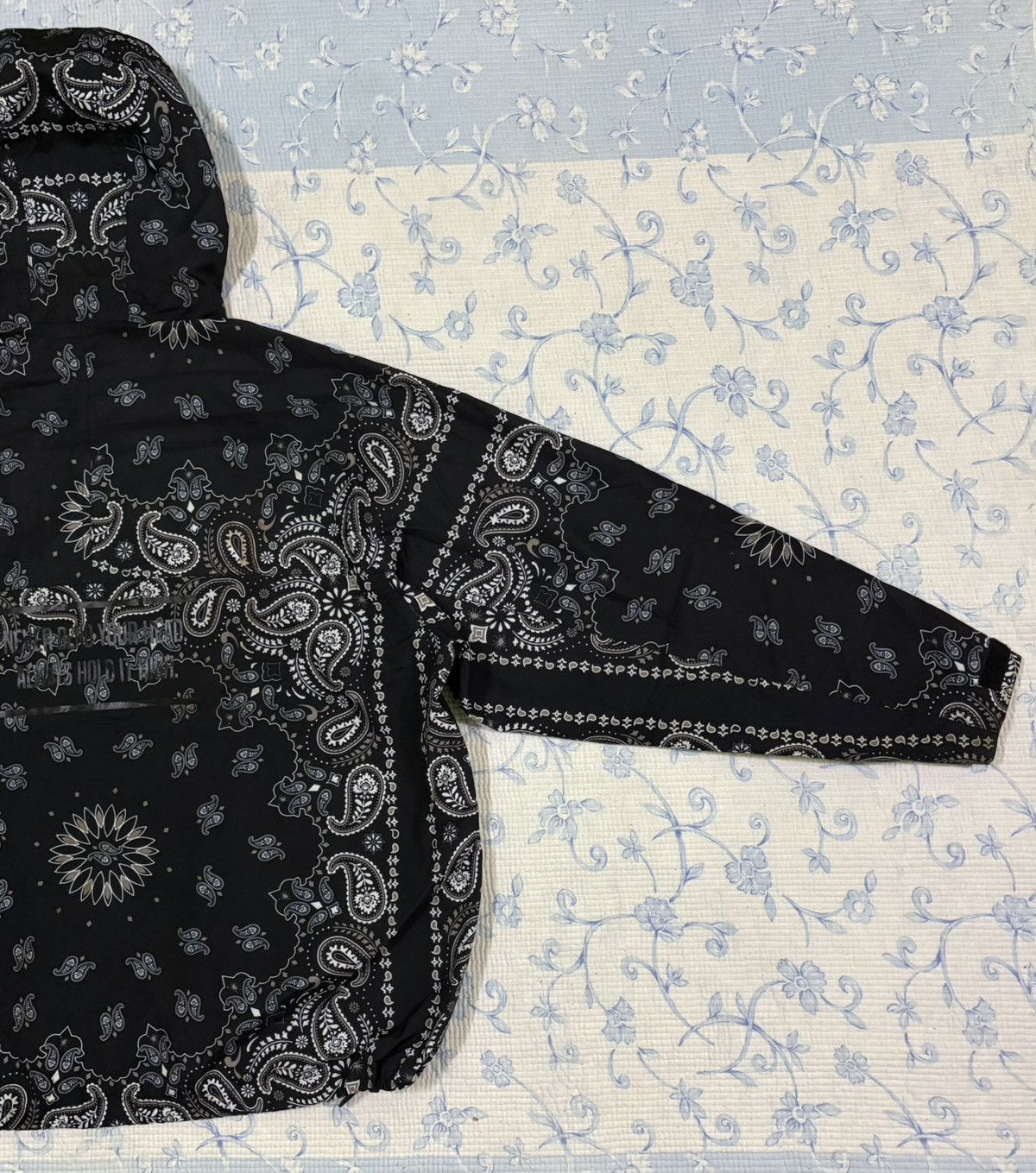 Maison MIHARA YASUHIRO Miharayasuhiro Paisley Pattern Bandana Mountain Jacket Size US XL / EU 56 / 4 - 10 Thumbnail