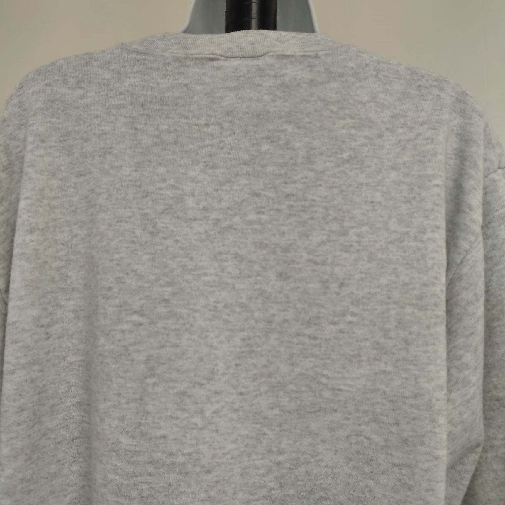 Delta VINTAGE Delta Sweatshirt Gray Bear USA 90s 80s Pullover Adult Large Mens Crew Neck Graphic Print Size US L / EU 52-54 / 3 - 6 Thumbnail