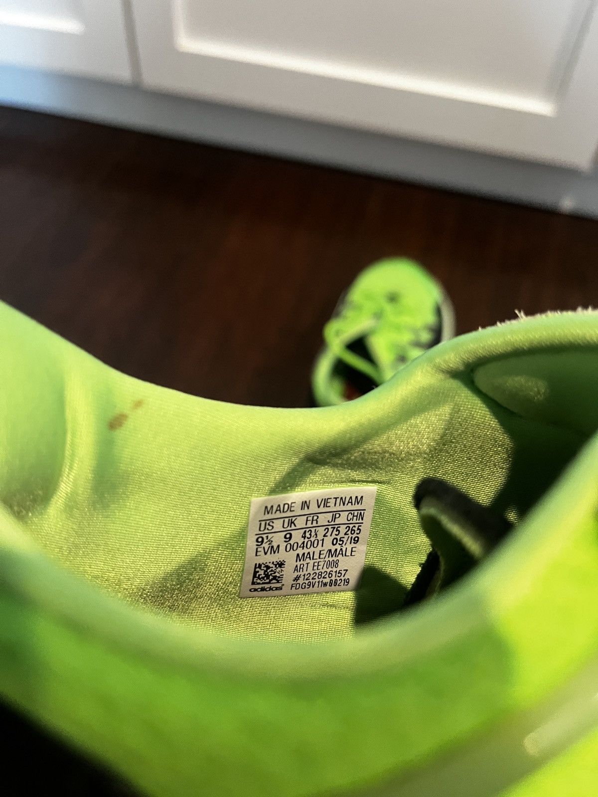 Adidas Ozweego Neon Green Size US 9.5 / EU 42-43 - 9 Thumbnail