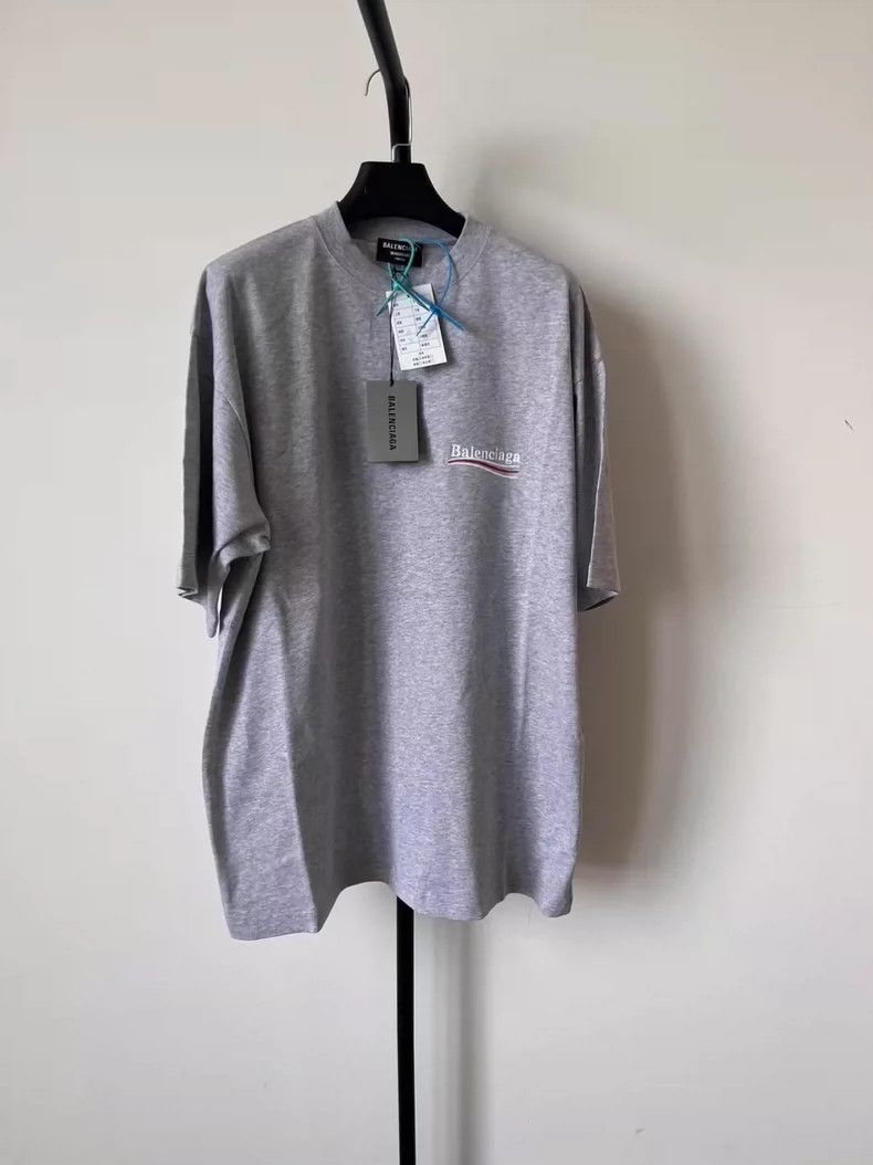 Balenciaga Balenciaga Logo Printed Short Sleeve Tee Size US S / EU 44-46 / 1 - 1 Thumbnail