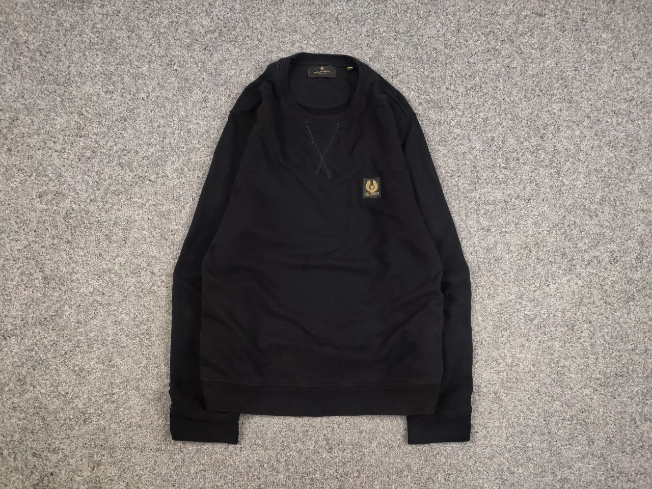 Belstaff Belstaff Patch Logo Black Classic Crew Chek Sweatshirt Size US XL / EU 56 / 4 - 1 Thumbnail