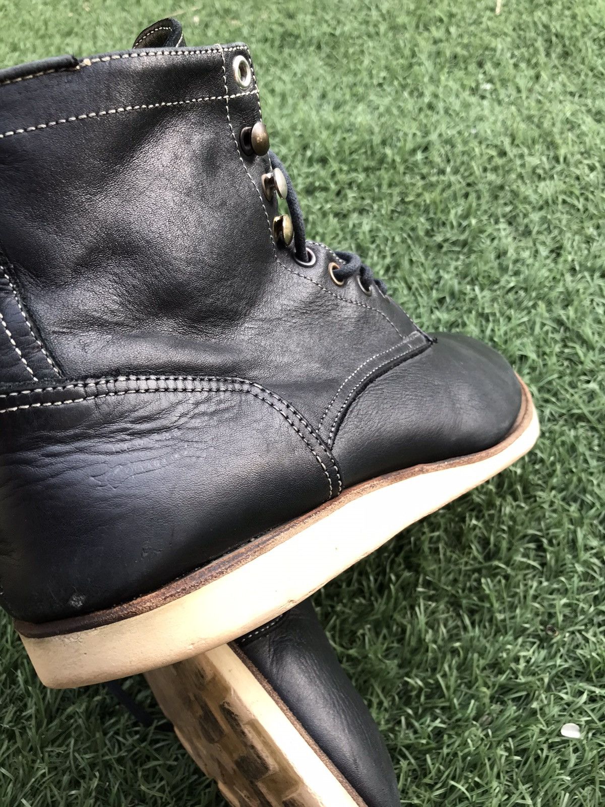 Paul Smith Red Ear × Vibram × Vintage Paul Smith Red Ear Black Leather Boots Size US 8 / EU 41 - 10 Thumbnail