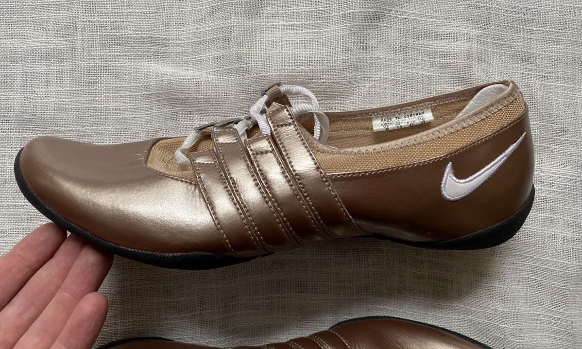 Nike Vintage & leather Nike ballet flats Size US 10 / IT 40 - 4 Thumbnail