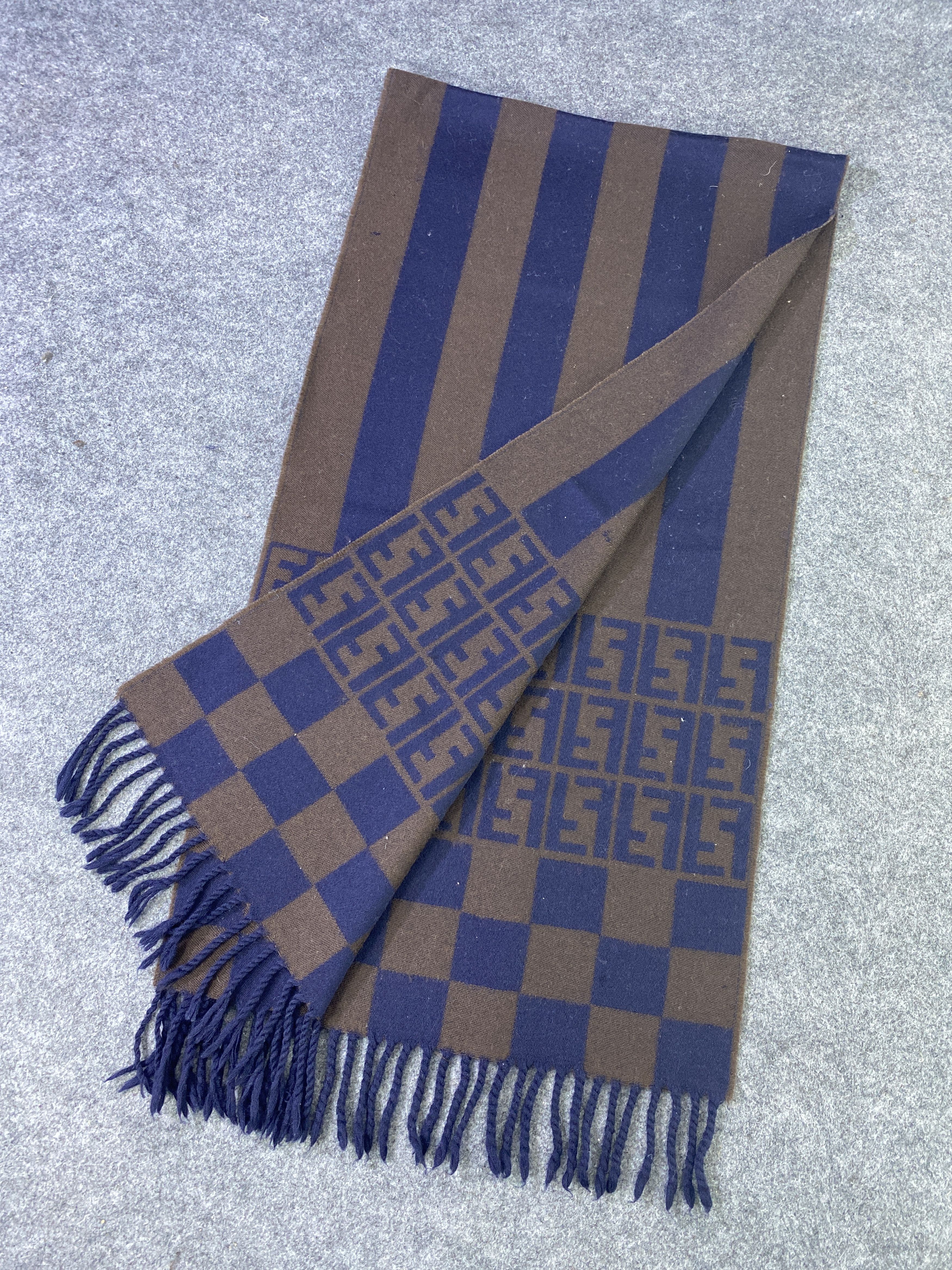 Fendi Vintage Fendi Scarf/Muffler/Neckwear-T809 Size ONE SIZE - 3 Thumbnail
