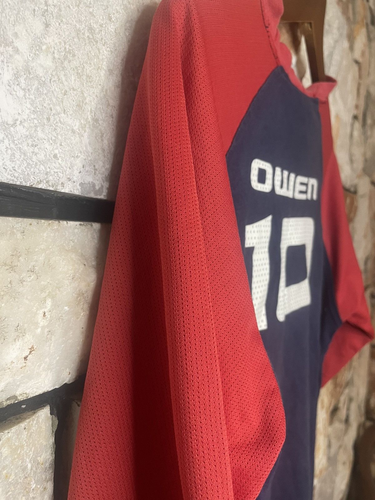 Umbro Vintage Michael Owen England Jersey x Umbro Size US M / EU 48-50 / 2 - 10 Thumbnail