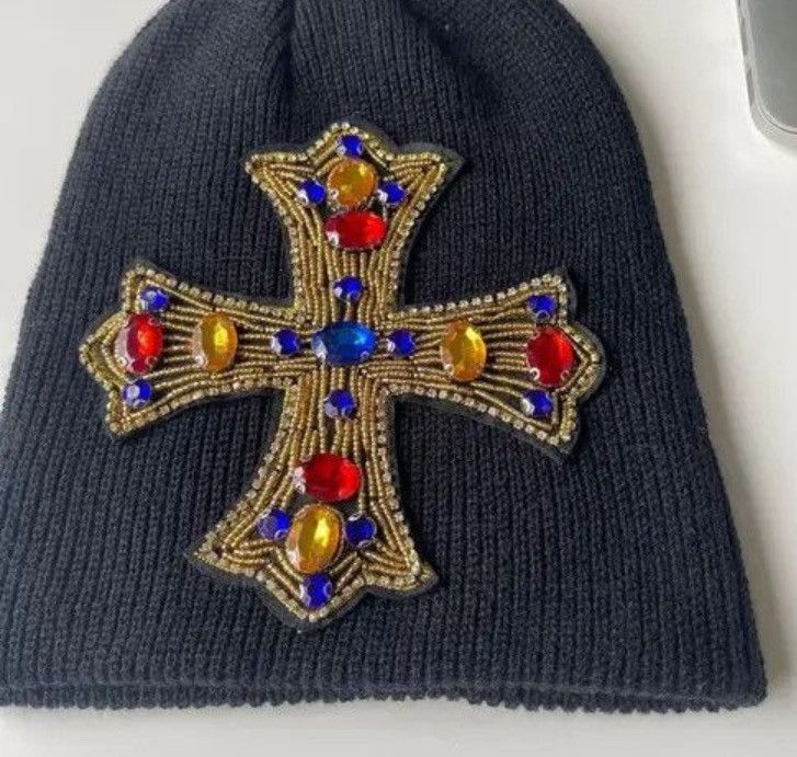 Outdoor retro huge rhinestone cross knitted beanie hat