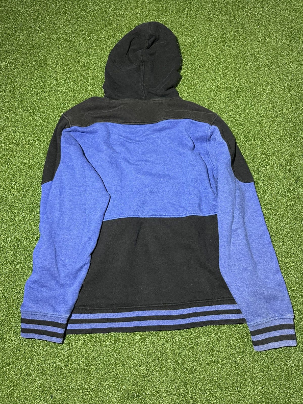 Primitive Primitive blue hoodie size medium Size US M / EU 48-50 / 2 - 9 Thumbnail