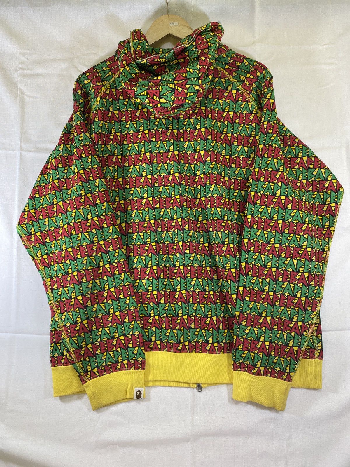 Bape bape psyche iconicas worn like pharrel Size US L / EU 52-54 / 3 - 2 Thumbnail