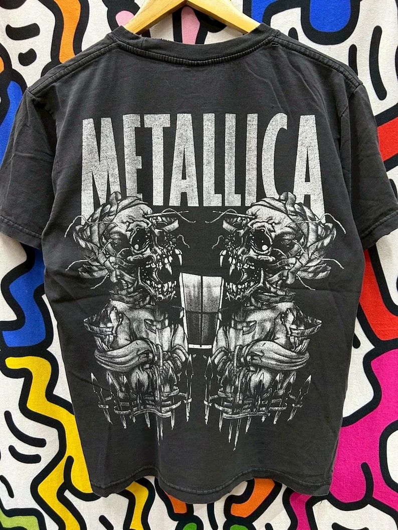 Vintage Vintage 2000s Metallica tshirt size M Size US M / EU 48-50 / 2 - 3 Thumbnail