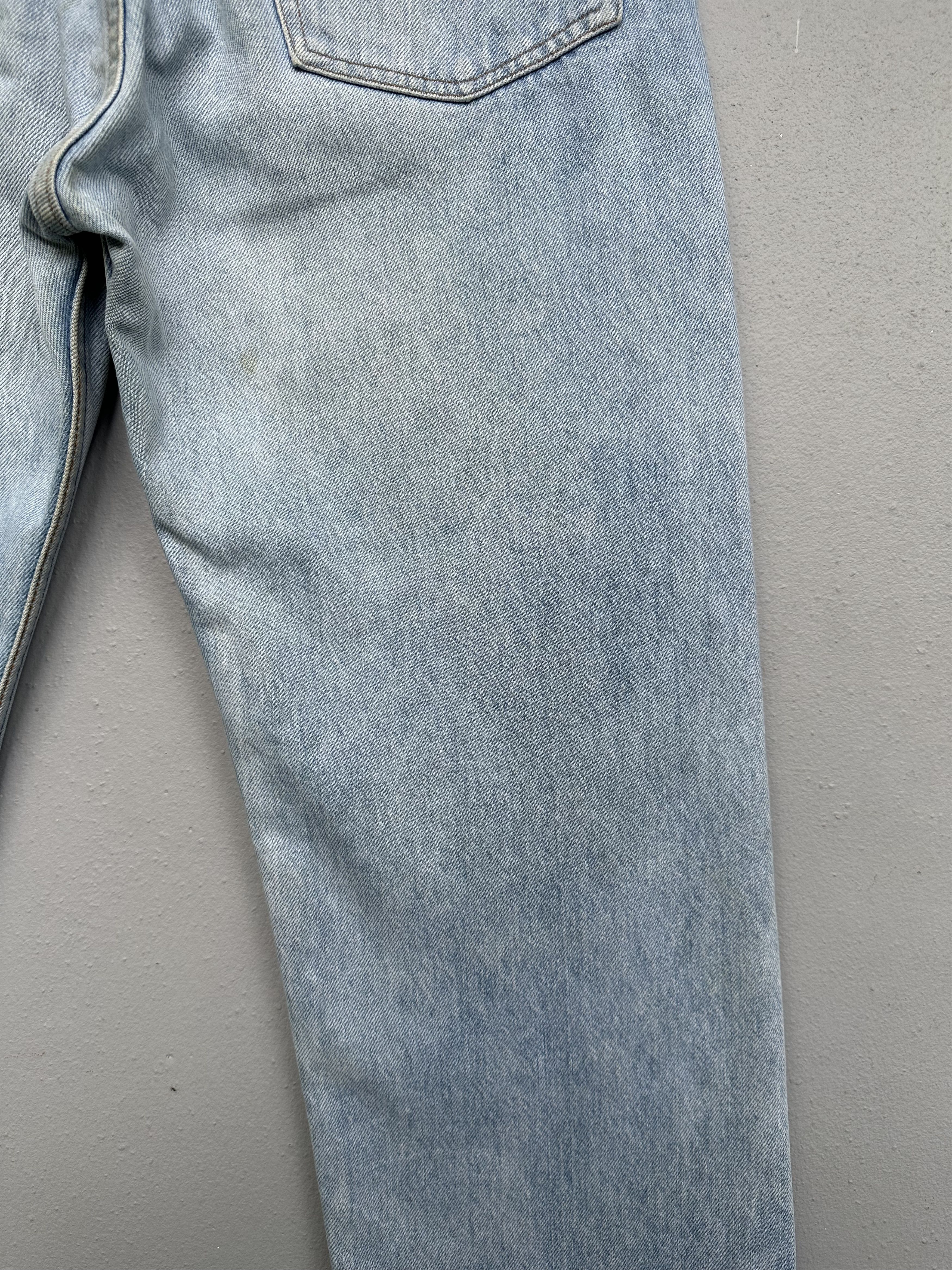Levi's Vintage 1993 Levi's 501 Distressed Denim Jeans Size US 30 / EU 46 - 18 Thumbnail