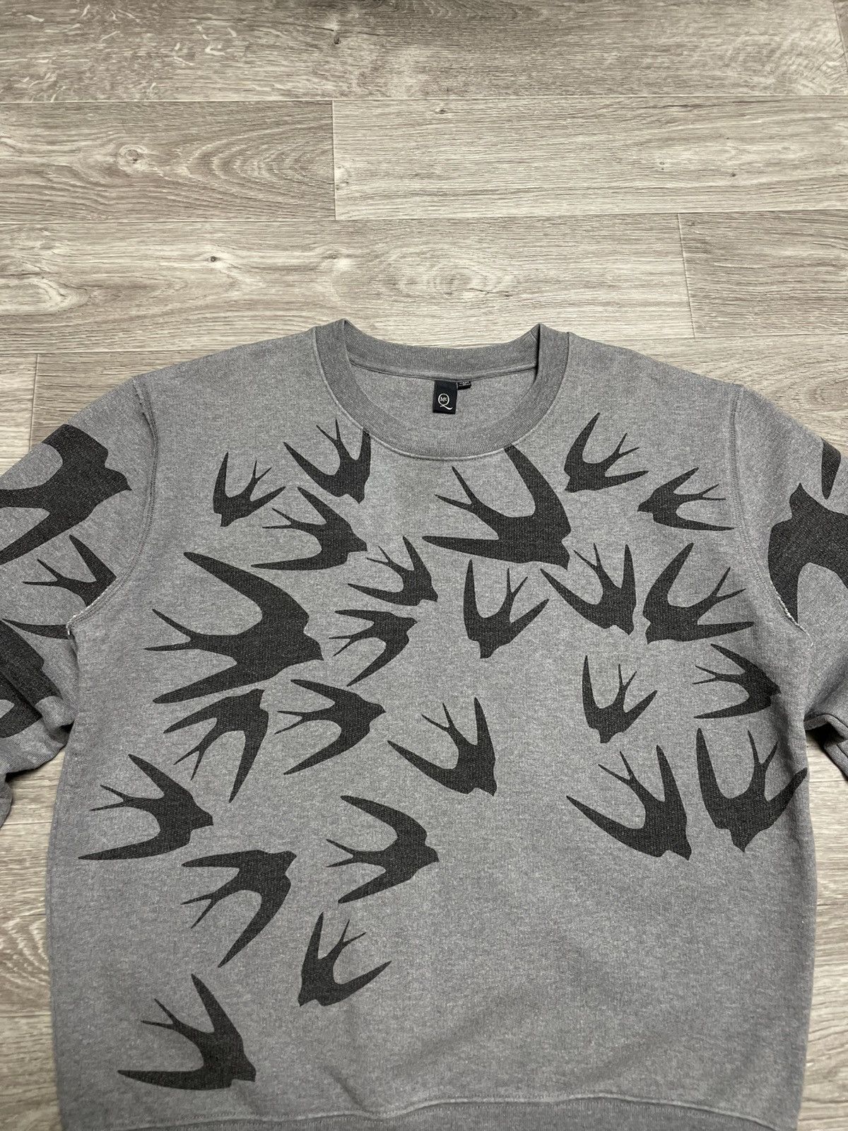Alexander McQueen Alexander McQueen McQ Birds All Over Print Gray Sweatshirt Size L / US 10 / IT 46 - 2 Thumbnail