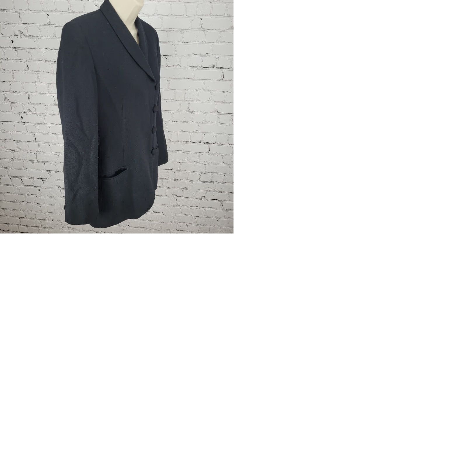 Vintage The Executive Suite Black 100% Worsted Wool Buttoned Jacket 8P Womens Shirt Coat or Jacket? Size M / US 6-8 / IT 42-44 - 10 Thumbnail