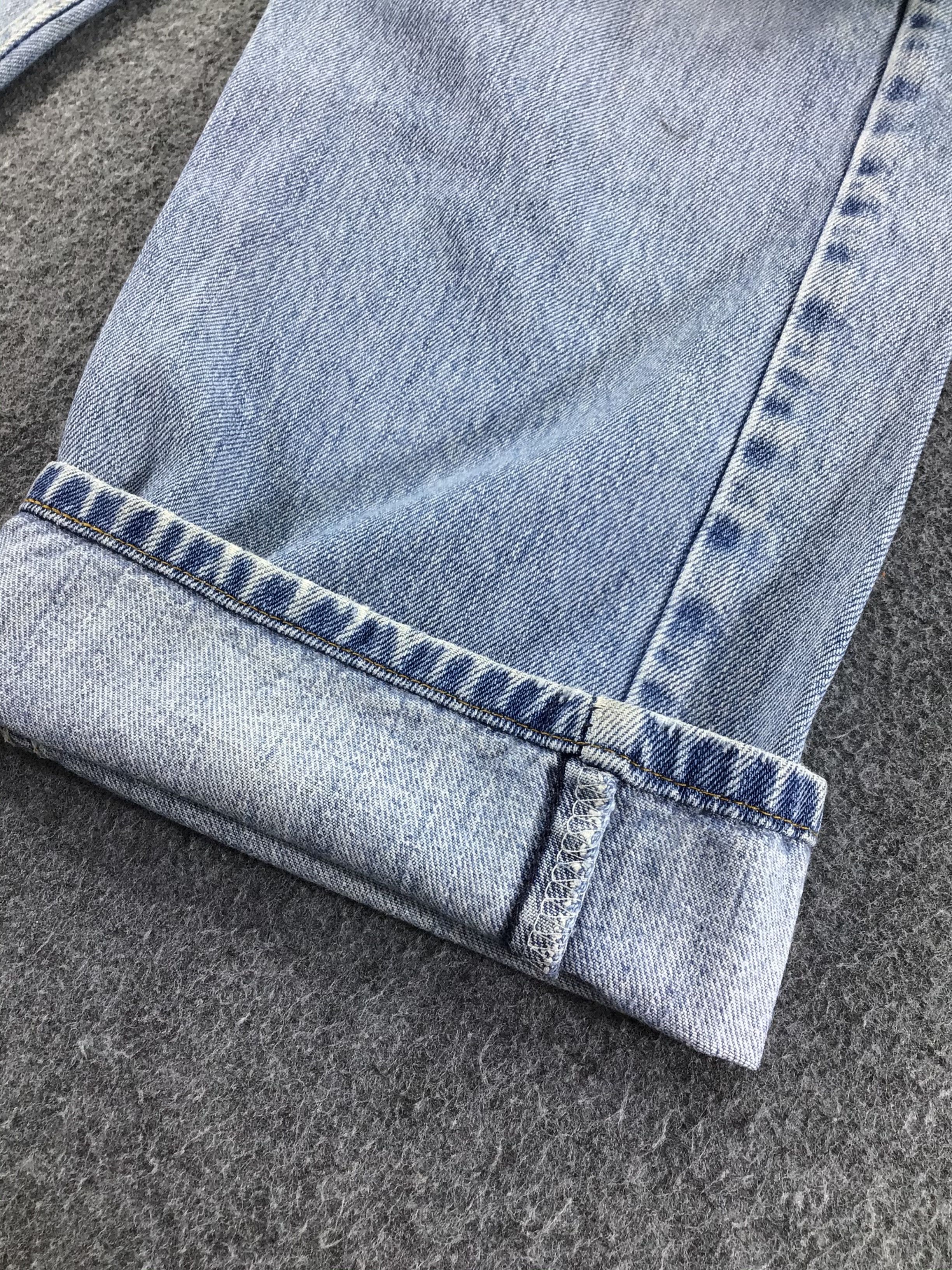 Levi's Vintage Levis 505 Jeans Faded Blue Denim -J587 Size US 35 - 6 Thumbnail