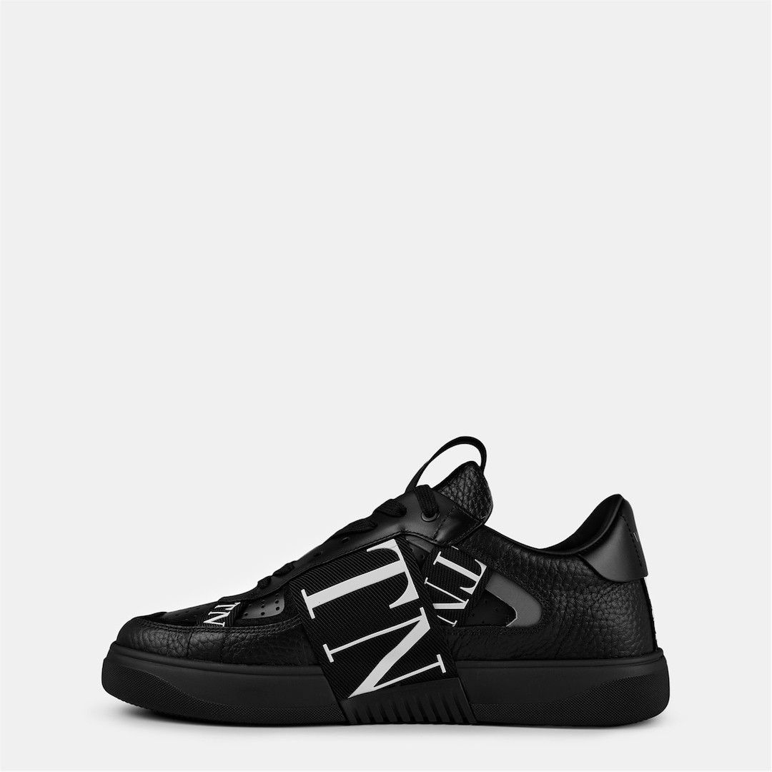 Valentino o1g2r1mq0526 Low Top Sneakers in Nero Size US 7 / EU 40 - 2 Thumbnail