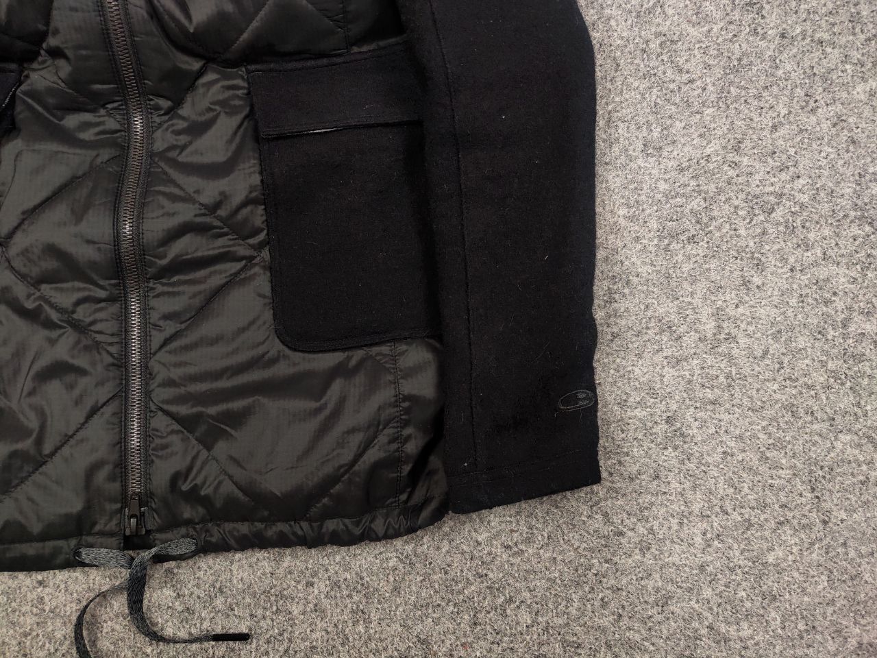 Iceberg Icebreaker Merino Loft Insulated Hooded Black Coat Jacket Size S / US 4 / IT 40 - 10 Thumbnail