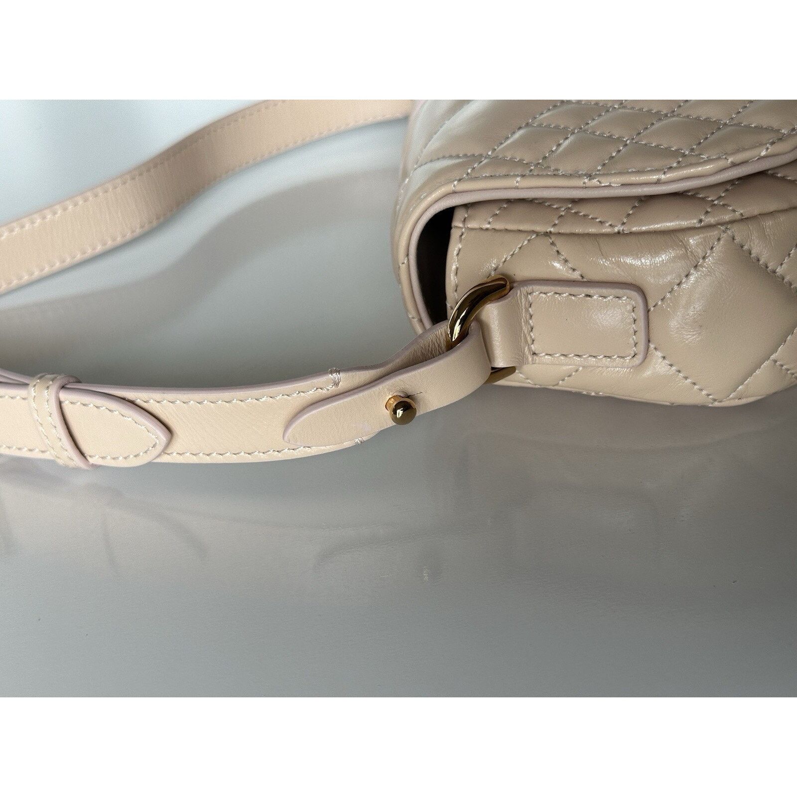 Versace Versace Quilted Calf Leather Pink Mini Shoulder Bag 1010951 Size ONE SIZE - 8 Thumbnail