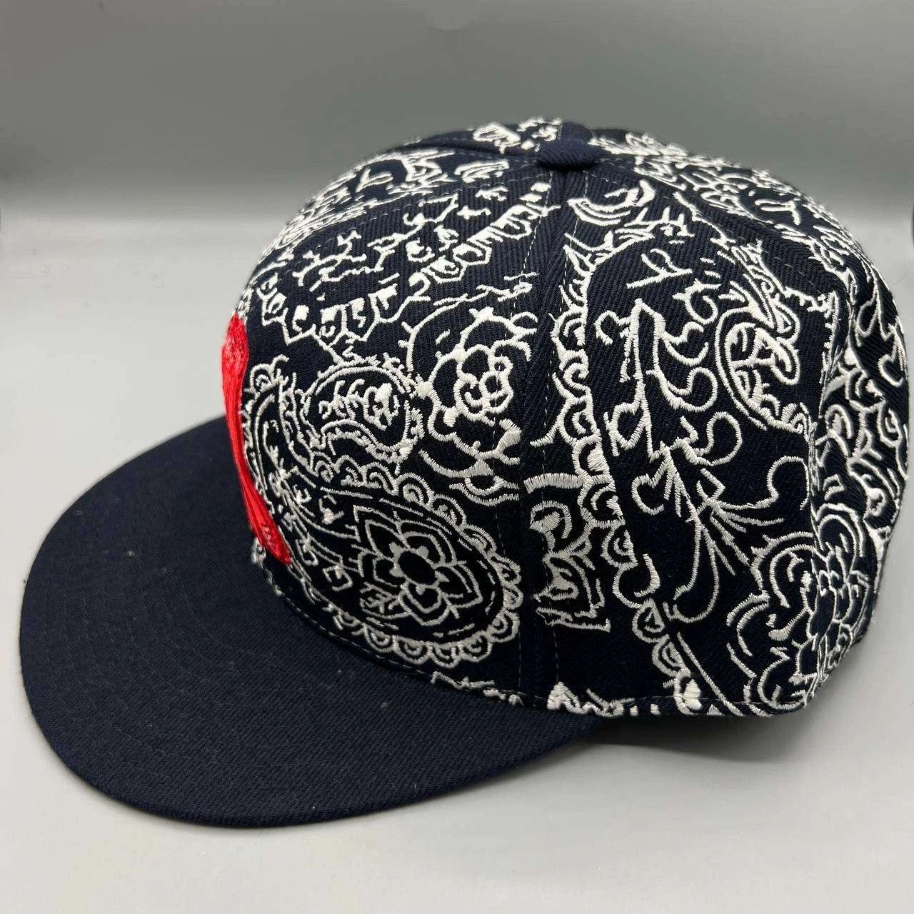 Mitchell & Ness Boston Red Sox Hat Men 8 Black Paisley MLB Fitted Cap Size ONE SIZE - 4 Thumbnail