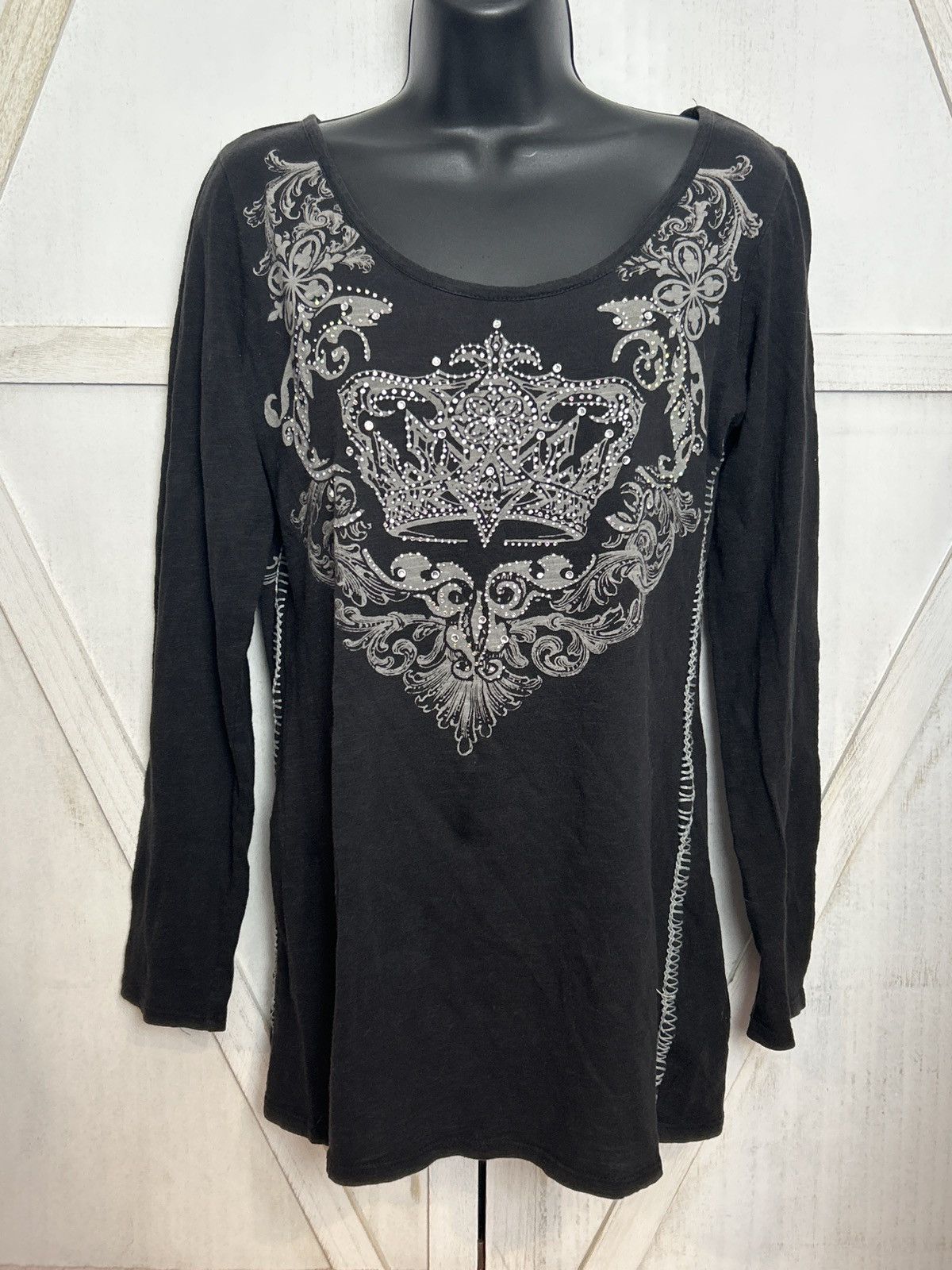 Other Maurices Premium Women’s Black Long Sleeve Crown Rhinestone Size M / US 6-8 / IT 42-44 - 1 Thumbnail