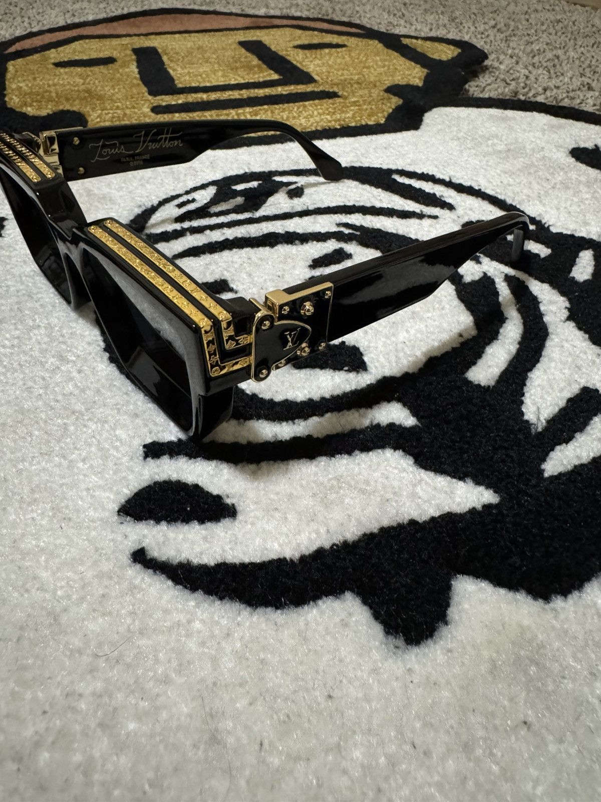 Louis Vuitton Louis Vuitton Millionaire Sunglasses Size ONE SIZE - 3 Thumbnail
